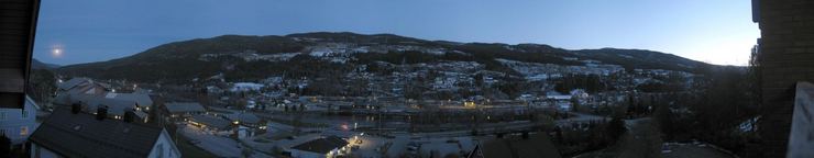 The moon over Aal, Hallingdal, Norway
© 2011 Knut Dalen