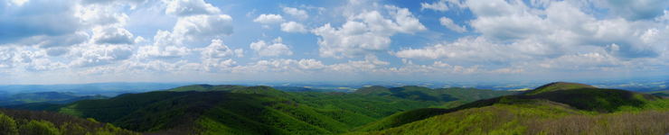 View from Mountain Csóványos (Hungary)
© 2008 Varga András